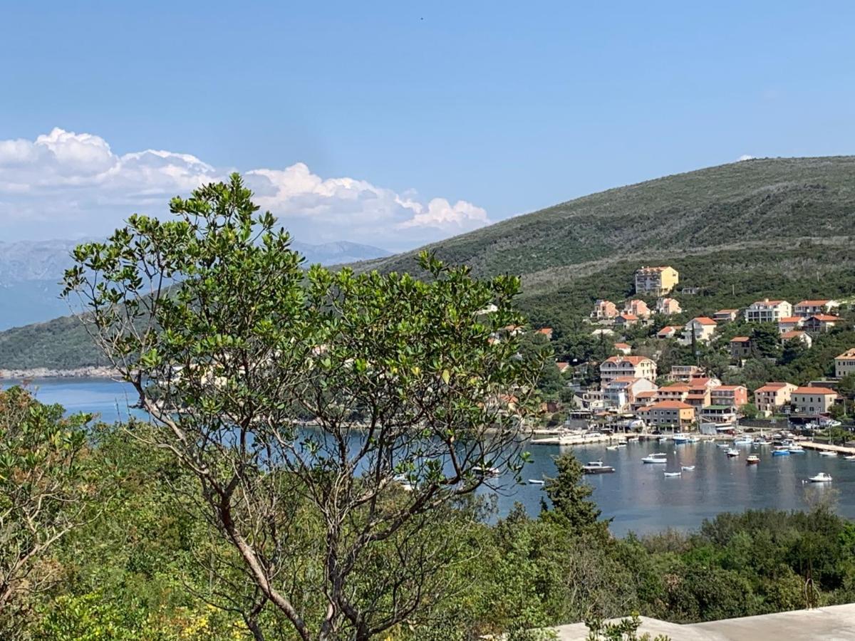 Bigova Glamping Hotel Kotor Exterior foto