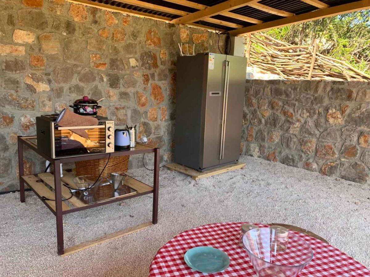 Bigova Glamping Hotel Kotor Exterior foto